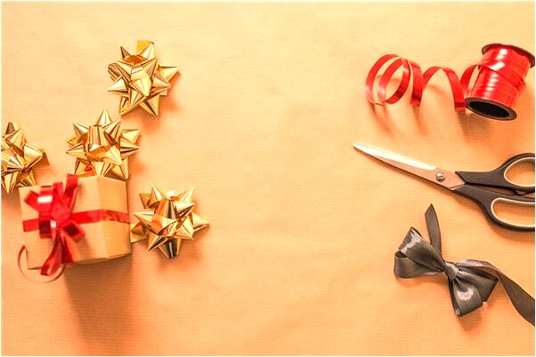 夢到了嬰兒在水中玩是什麼徵兆_周公解夢官網