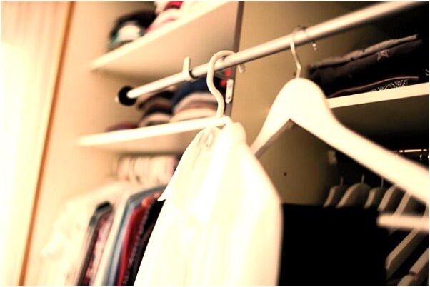 夢到被紅色鬼壓有什麼意思_周公解夢官網