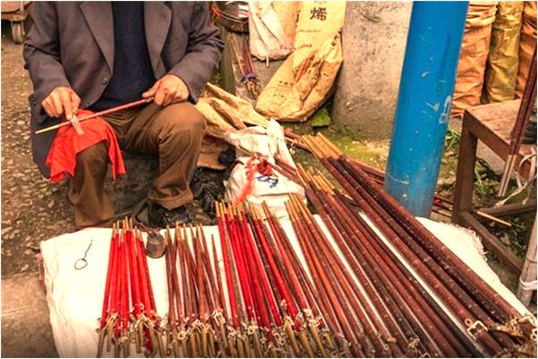 夢見白色的鮮花是凶兆還是吉兆_周公解夢官網