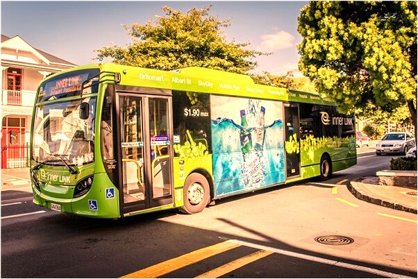 夢見吃別人的屎會有什麼預兆_周公解夢官網