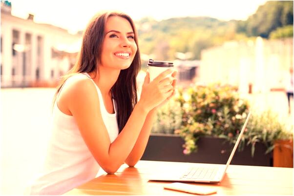 夢到了自己光著身子衣服穿是什麼意思？_周公解夢官網