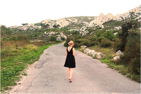 夢到了同學請我在他店裡吃披薩是啥意思_周公解夢官網