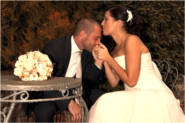 夢到被女人追著那刀砍了是什麼徵兆_周公解夢官網