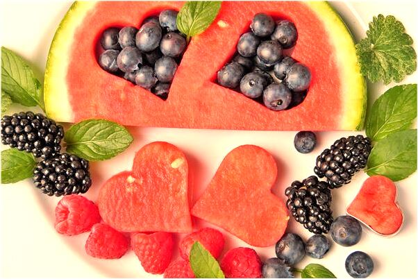 夢見被棺材撞到了整個肩膀是什麼意思？_周公解夢官網