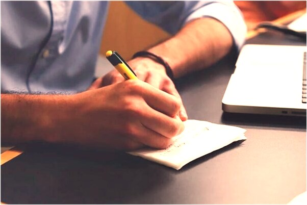 夢到將錢還給給我錢的人有什麼預兆_周公解夢官網