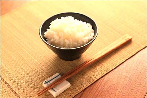 夢到了別人蓋我的紅被子有什麼意思_周公解夢官網