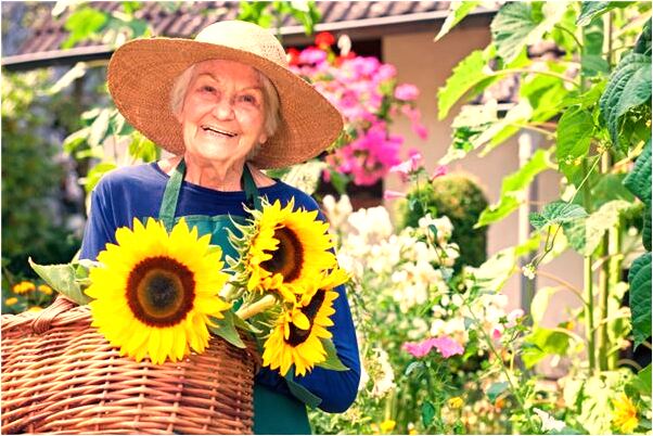 夢到和已過世的人走在一起是凶兆還是吉兆_周公解夢官網