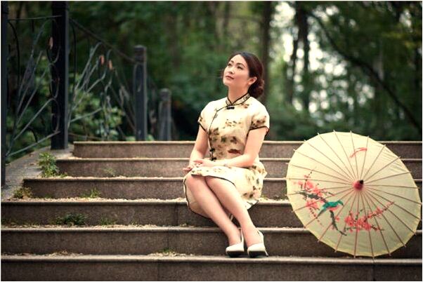 夢到衣服濕透了有什麼預示嗎_周公解夢官網