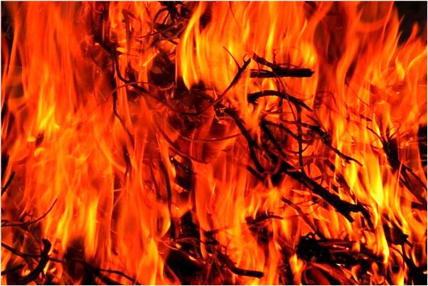 夢到被人盯者看代表著什麼_周公解夢官網