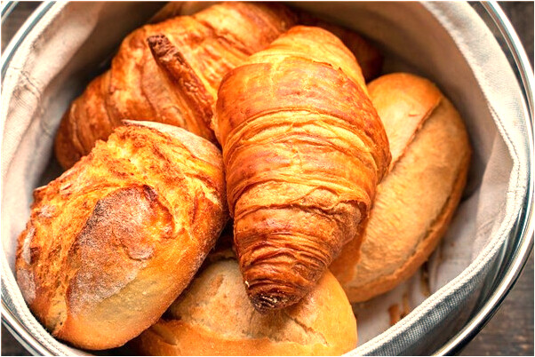 夢到我和弟弟坐飛機意味什麼_周公解夢官網