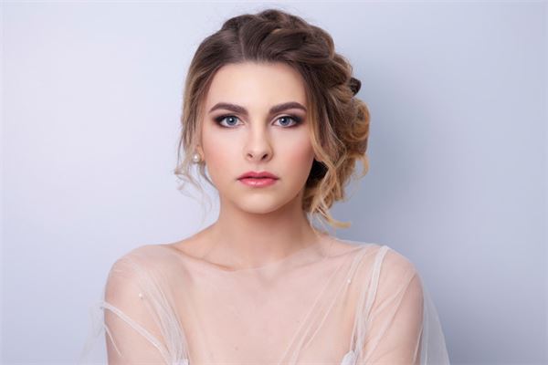 2020年屬狗女全年運勢_十二生肖