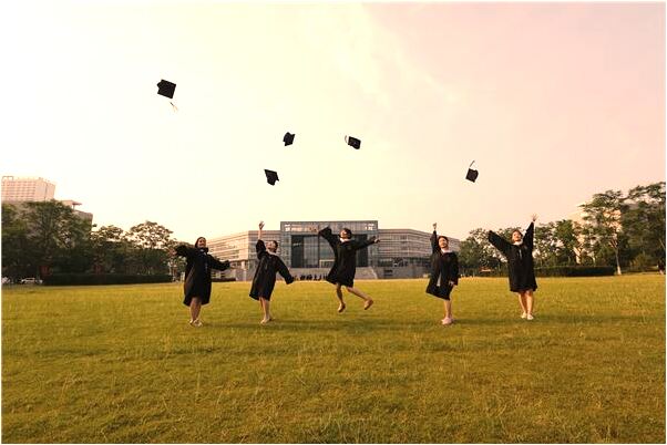 夢到了教小男孩彈鋼琴意味著什麼_周公解夢官網