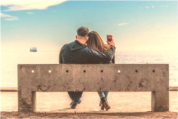 夢到了哈哈大笑代表著什麼？_周公解夢官網