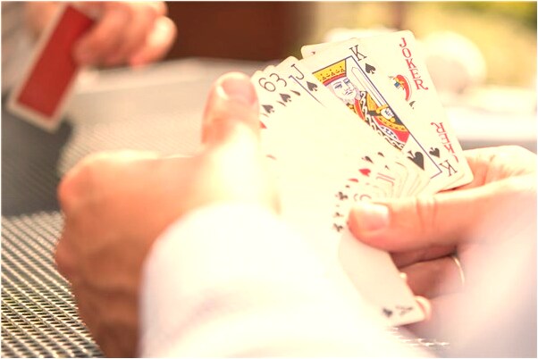 夢到女人頭髮纏住我右胳膊是好是壞_周公解夢官網