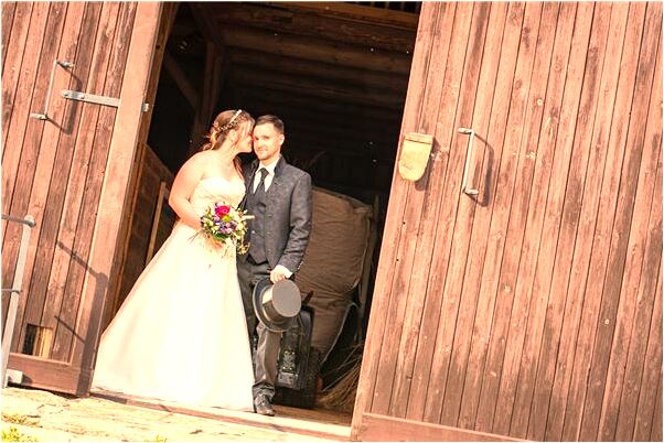 夢見從洪水中游上來是什麼徵兆_周公解夢官網