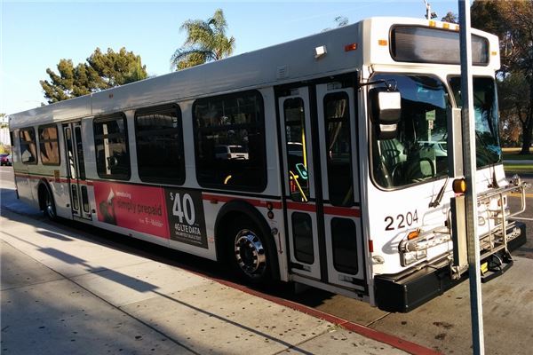 夢見趕班車預兆了什麼嗎_周公解夢