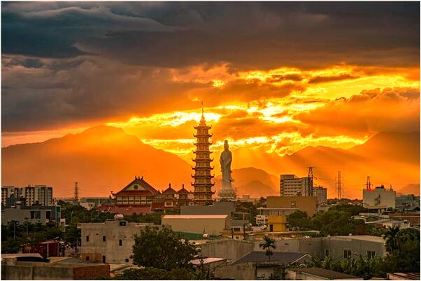 夢到自己和別人在水裡通姦是好的徵兆嗎_周公解夢官網