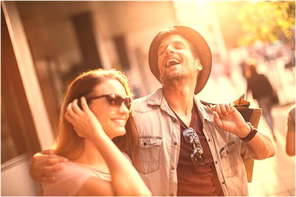 夢見衣服被老婆扔出來怎么說_周公解夢官網