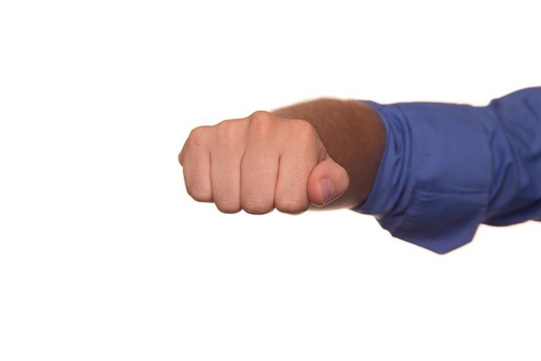 夢到了打架了是好事還是壞事_周公解夢