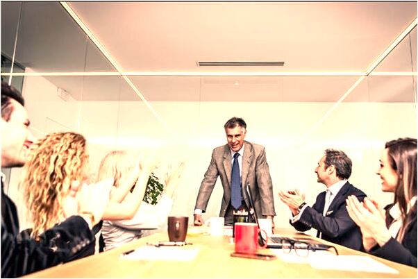 夢見自己吃綠色的葡萄什麼預兆_周公解夢官網