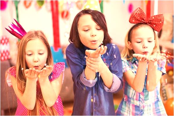 夢到自己被關小黑屋預示了什麼_周公解夢官網