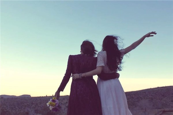 夢到了揮手是咋回事_周公解夢