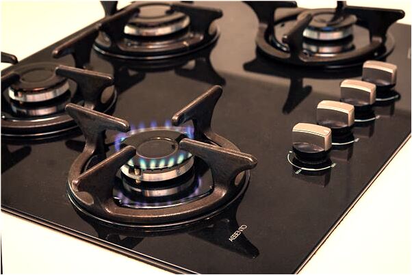 夢到了自己左腳受傷有什麼預兆_周公解夢官網