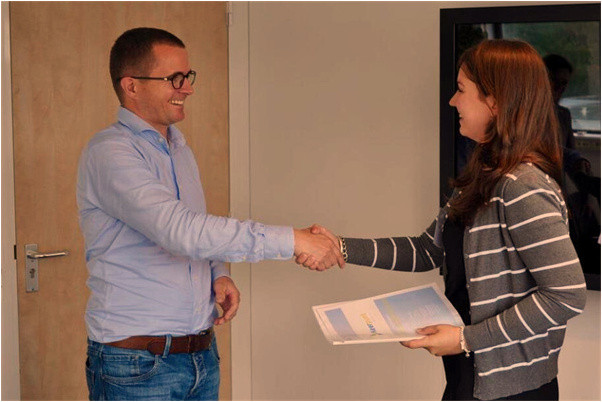 夢到了用刀扎賊是啥意思_周公解夢官網