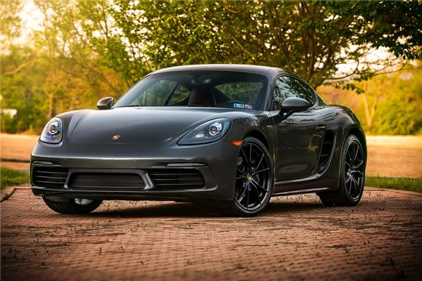 夢到別人開車爬陡坡要翻是什麼意思_周公解夢