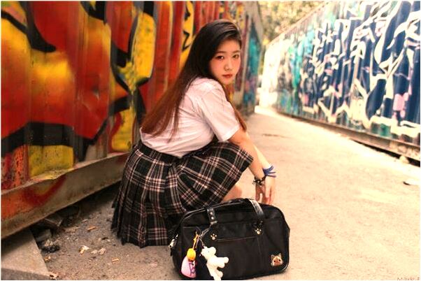 夢見女兒當眾光下身有什麼預兆_周公解夢官網