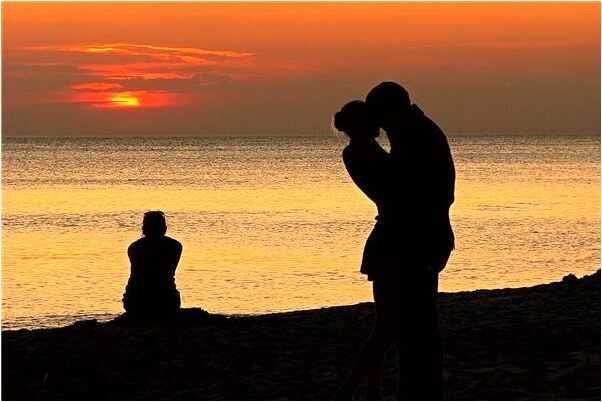 夢見正常女人一夜幾次是什麼預兆_周公解夢官網