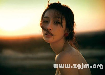 讓男人不得不愛的星座女_十二星座