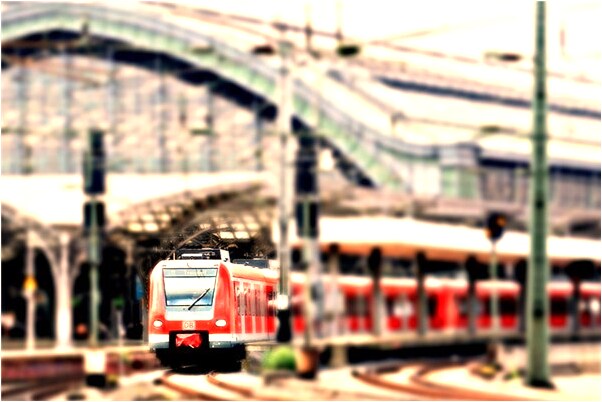 夢到在風浪里坐船是什麼預兆_周公解夢官網