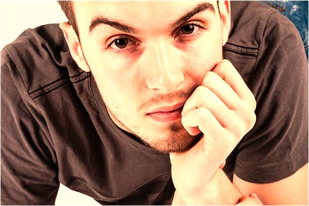 夢到兔子從高處往下摔並沒有死是什麼徵兆_周公解夢官網