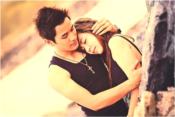 夢見男人緊密接觸是什麼徵兆_周公解夢官網