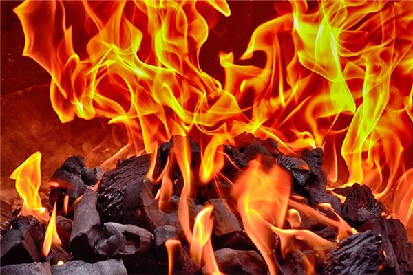 夢到火災成功逃生_周公解夢