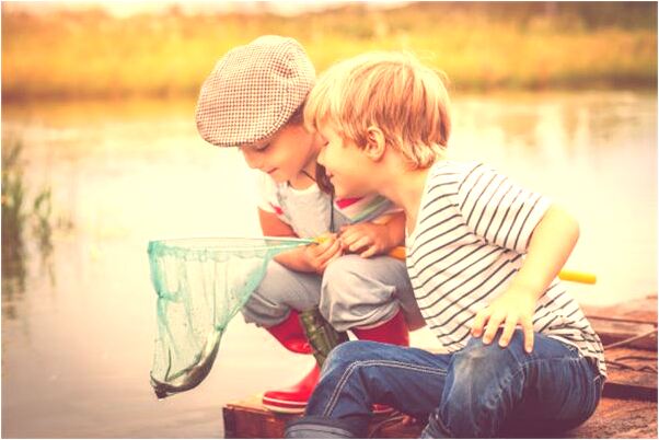 夢到了朋友掉水裡淹了是凶兆還是吉兆_周公解夢官網