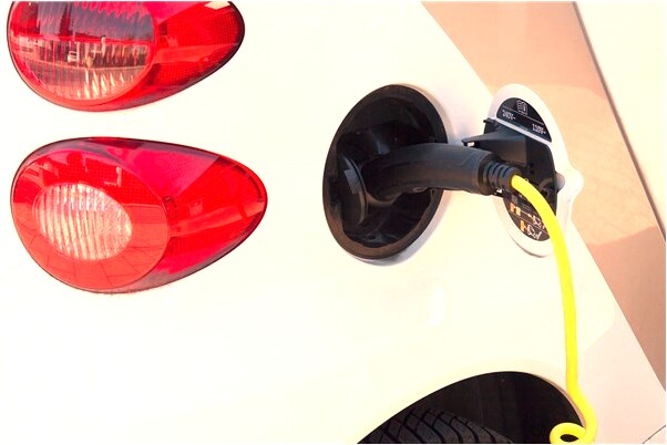 夢到了發光的鋸子怎么說_周公解夢官網