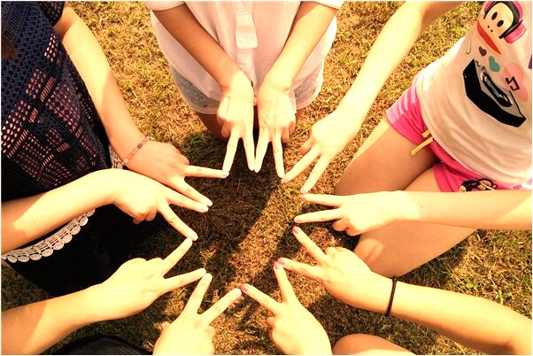 夢見朋有跟我搶女人有什麼意思嗎_周公解夢官網