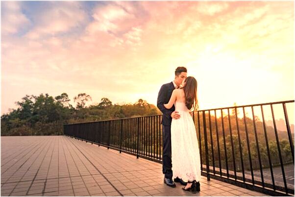 夢見坐在木板上起釘子會是什麼預兆_周公解夢官網