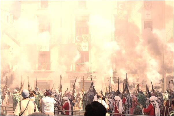 夢到家人開車翻車是不是好的徵兆呢_周公解夢官網