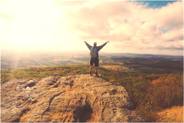 夢到了自己的小孩穿白鞋是什麼預兆?_周公解夢官網