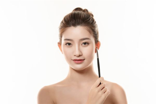 屬鼠人11點生的貪婪愛錢嗎_十二生肖