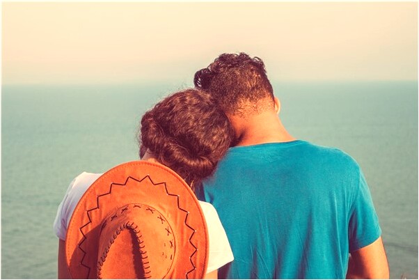 夢到了親人頭髮掉的剩下很少是什麼意思？_周公解夢官網