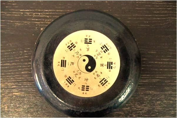 夢到別人葬禮上有人磕頭是什麼徵兆_周公解夢官網