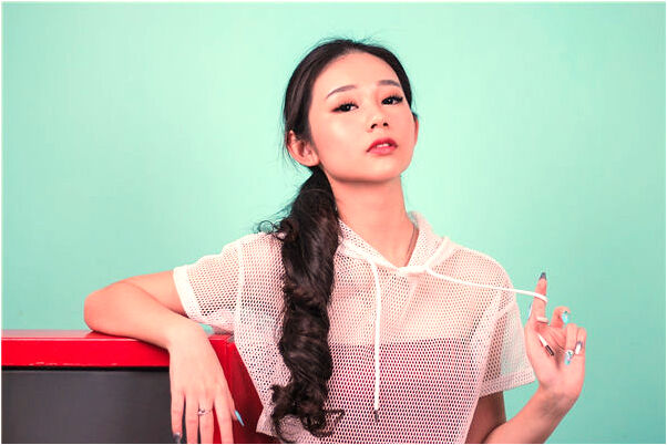 夢到幾個同學說我傻逼有什麼預兆_周公解夢官網