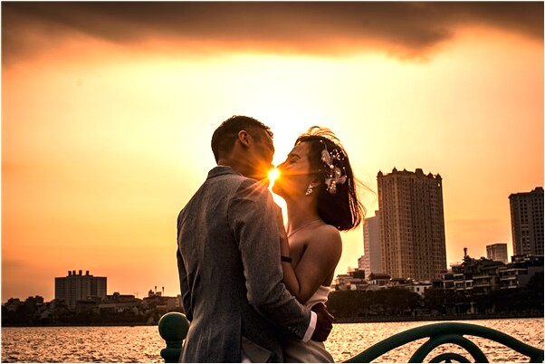 夢見自己的鞋子裡進水是啥意思_周公解夢官網