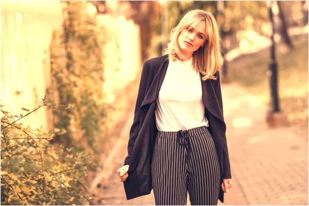 夢見花瓶插花有何寓意_周公解夢官網