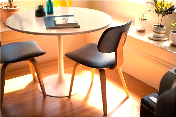 夢見和男人接吻擁抱怎么樣_周公解夢官網