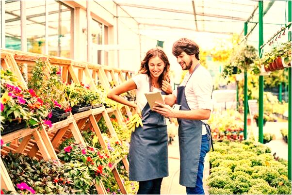 夢見清澈的池水在山澗里有什麼意思_周公解夢官網